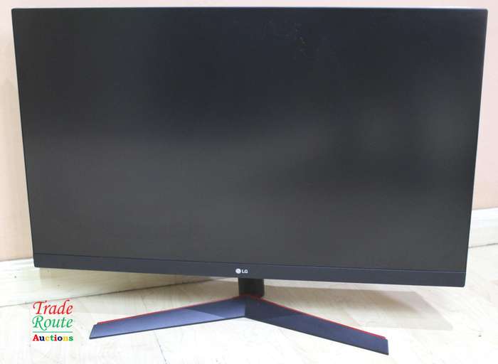 LG UltraGear 32GN600 31.5" QHD 2560 x 1440 Gaming Monitor