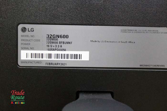 LG UltraGear 32GN600 31.5" QHD 2560 x 1440 Gaming Monitor