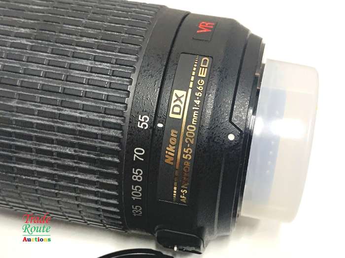 Nikon AF-S NIKKOR 55-200mm VR [ VIBRATION REDUCTION ] LENS