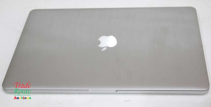 Apple MacBook Pro 15.4-inch  | Core i7 2.2GHz | 16GB RAM | 256GB SSD MID 2015 **  MAC OS Monterey **