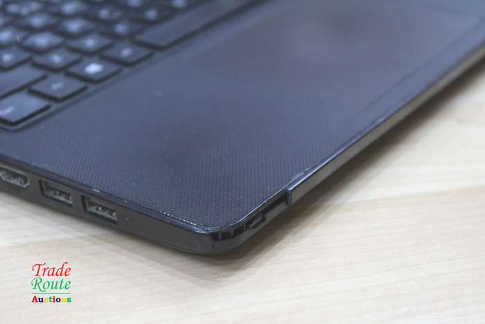 DELL VOSTRO 3568 15.6inch LAPTOP | CORE i7 7500U 7th Gen 2.7GHz | 16GB RAM | 320GB HDD -Damaged body