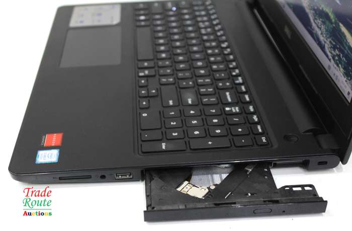 Dell INSPIRON 15 3576 | Intel Core i7 8550U 8th Gen 1.8GHz | 8GB RAM | 1TB HDD | 15.6" LAPTOP