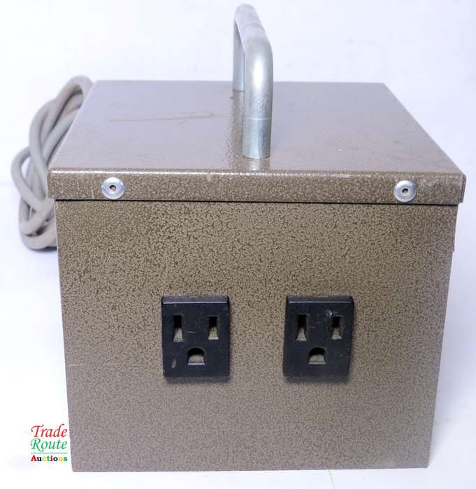 Auto Step-Down Transformer 0.5KVA 230V to 110V AC 500W - US plug