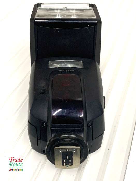 Metz mecablitz 58 AF-2 digital Flash for Canon DSLR Cameras