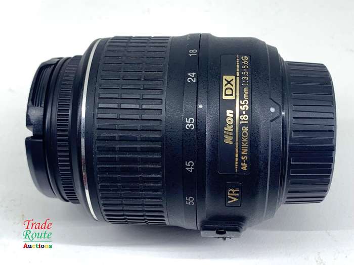 Nikon 18-55mm VR Lens