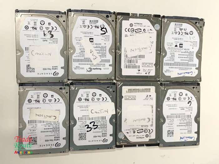 8 X HDD LOT  - Salvage Stock - 1 bid gets all 8 - for Spares