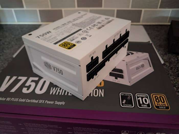 Cooler Master V750 SFX GOLD WHITE EDITION