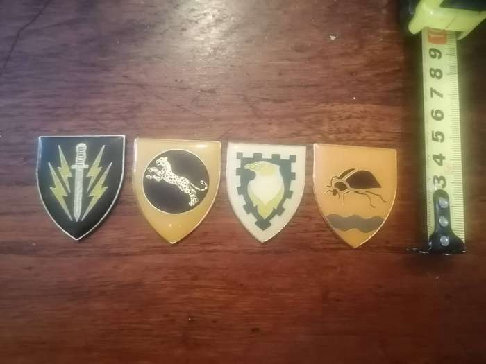 Set of Pocket size Flashes - all have no Pins