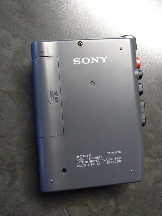 Sony Cassette Corder TCM 150 (NOT WORKING)