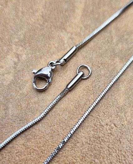 *Clearance Sale*1pc  Stainless Steel  / Snake /  Chain  With Lobster Clasp /  Chain 1mm / 45cm inc