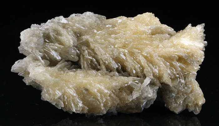 Baryte Cluster, Rosh Pinah Mine, Namibia