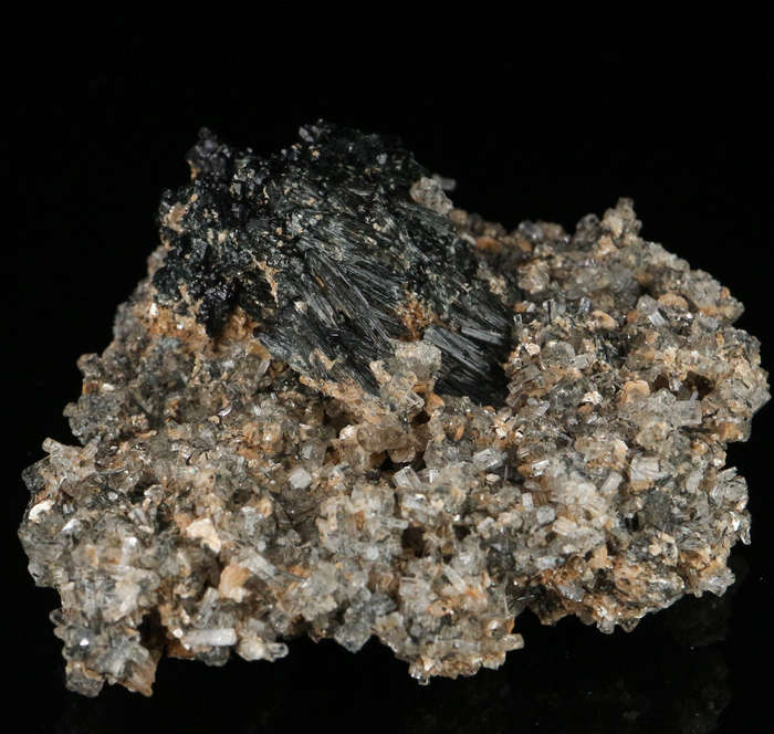 Goshenite, Schorl & Quartz, Erongo Mountains, Karibib Constituency, Erongo Region, Namibia