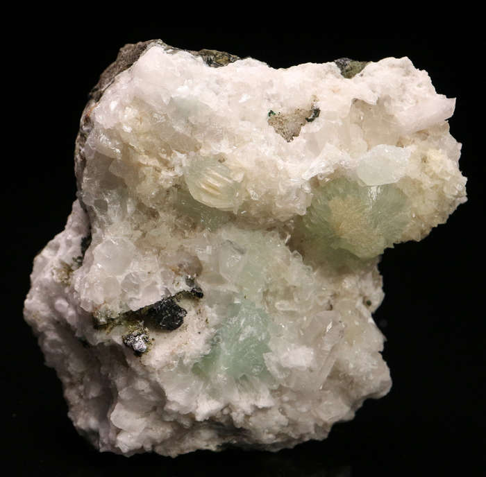 Laumontite, Prehnite on Matrix, Gobobosebberge Mnt, Namibia