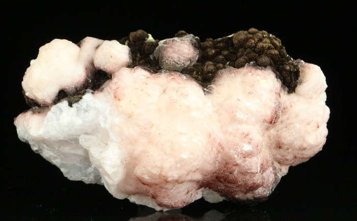 Mangnaoan Calcite on Goethite,"N'Chwaning II Mine, Kalahari Manganese Field, Northern Cape, South Af