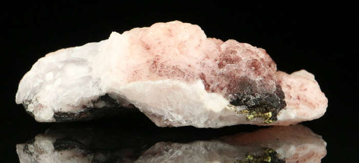 Mangnaoan Calcite on Goethite,"N'Chwaning II Mine, Kalahari Manganese Field, Northern Cape, South Af