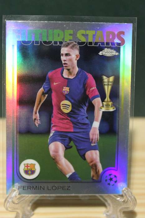 BARCELONA - FERMIN LOPEZ 2025 Topps Chrome REFRACTOR