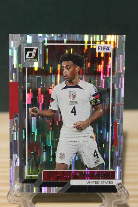 USA - TYLER ADAMS PANINI DONRUSS 2022