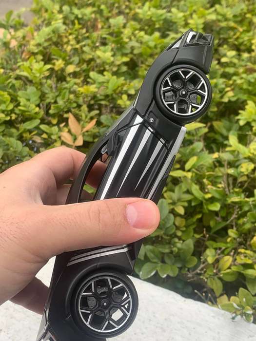 Marvel Avengers Black Panther DieCast Lykan Hypersport - Scale 1:24 - By Jada Toys