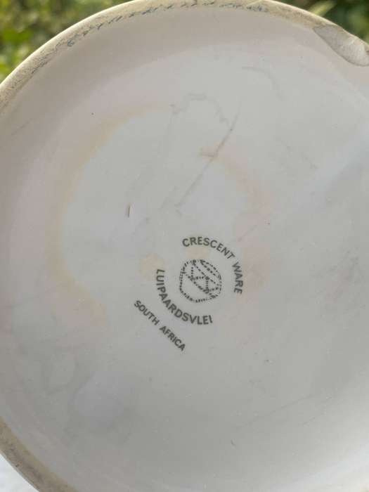 Crescent Ware Ceramic Bar Mug  SA #Militaria - 4 Field Training Regiment - 2 x Barely Visible Chips