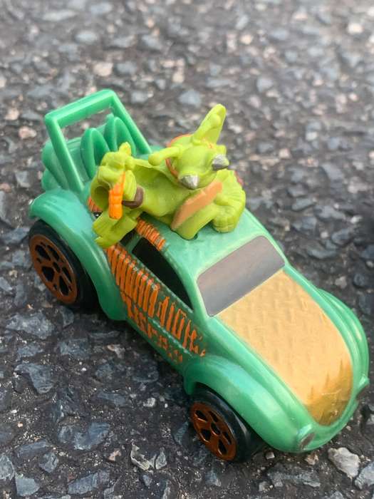 Collection Of 4 x Viacom Playmates DieCast Character Cars  Teenage Mutant Ninja Turtles (2014)