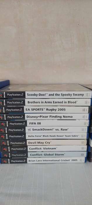 Collectors:  PlayStation 2 Game Collection (32 games)