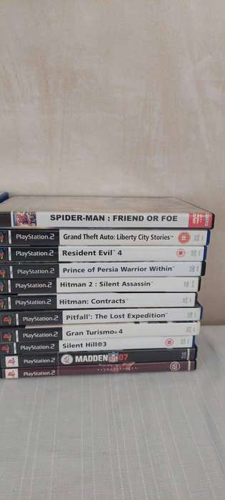 Collectors:  PlayStation 2 Game Collection (32 games)