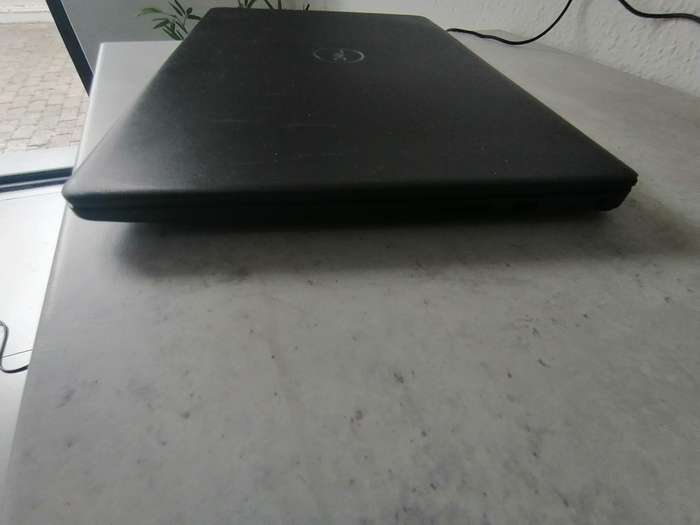 Dell Vostro 15 3000