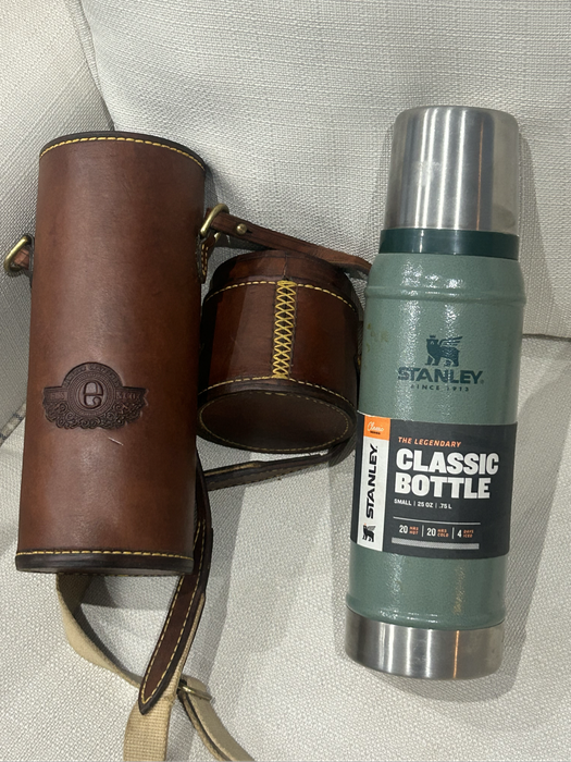 Stanley flask and ELS flask sleeve