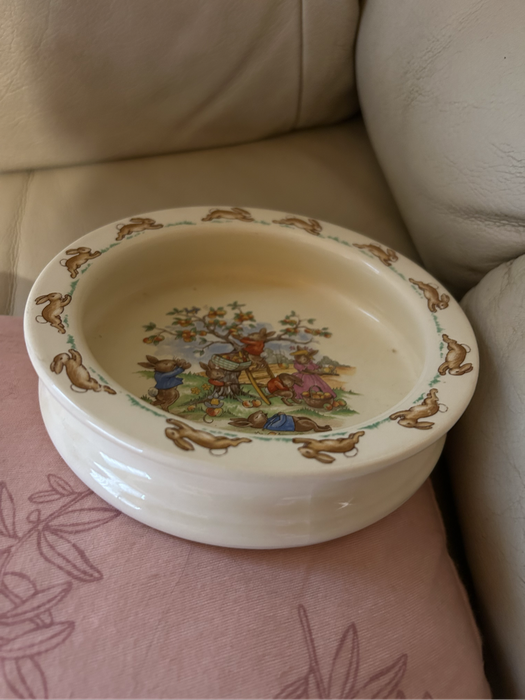 Royal Doulton Bunnykins 15cm bowl