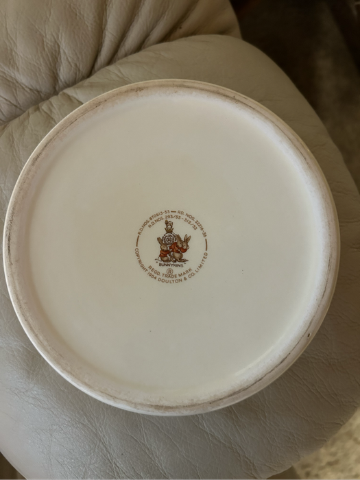Royal Doulton Bunnykins 15cm bowl