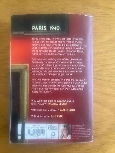 Book: Bryn Turnbull. The Paris deception. Paperback. 2023. 447 pages.