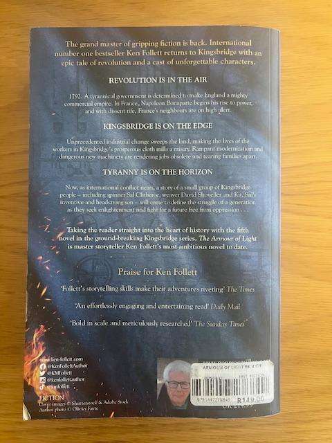 Book: Ken Follett.  The Armour of Light.  Paperback. 2023. 735 pages.