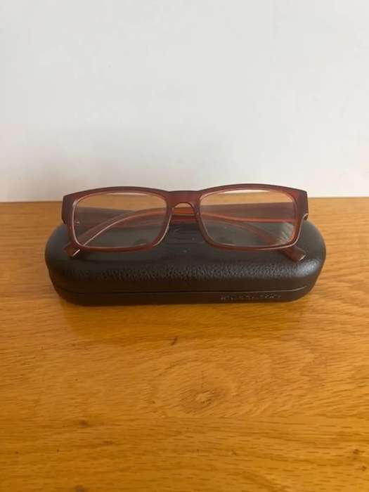 Used general reading glasses red