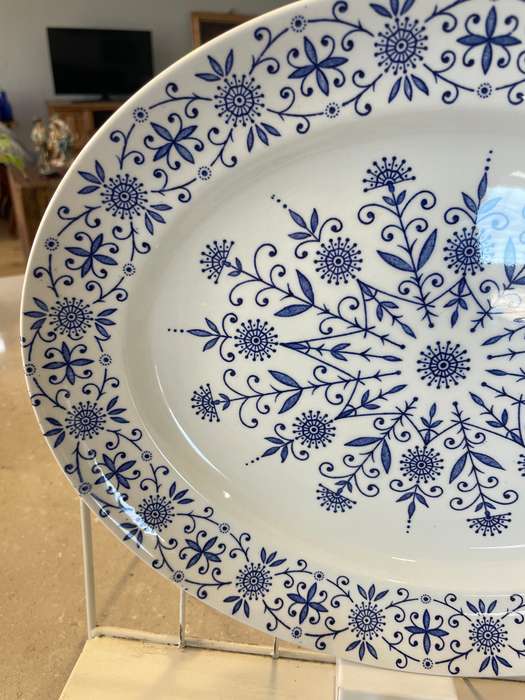 Jessie Tait "MIDWINTER - VALENCIA Large serving meat platter!! Rare design!!
