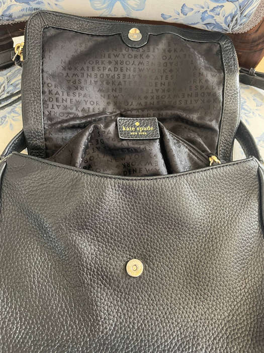 Kate Spade - New York!!!! 100% cow leather shoulder bag.