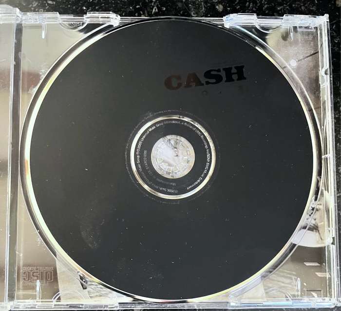 Ring of Fire - The Legend of Johnny Cash STARCD6996