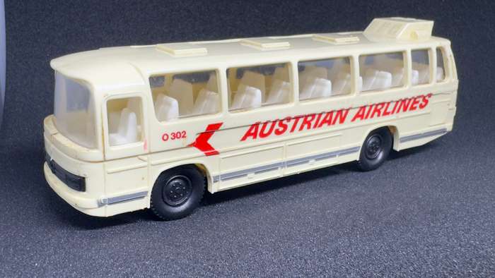 Mercedes -Benz Bus
