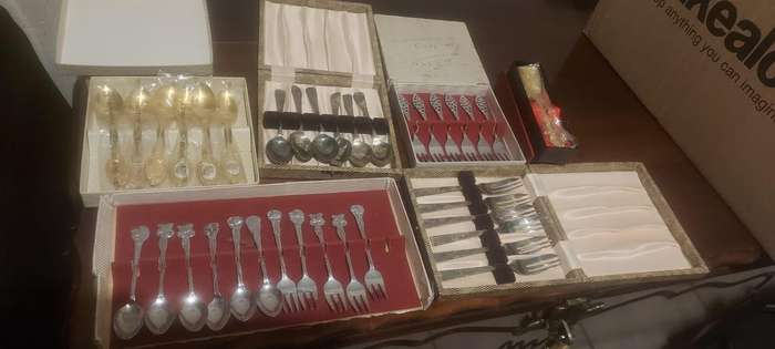 CAKE FORKS + SPOONS in  BOX What you see is what you get sold as is
