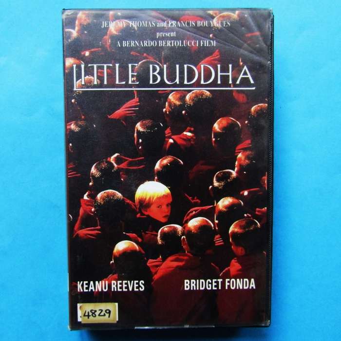 Little Buddha - Keanu Reeves - Movie VHS Tape (1993)