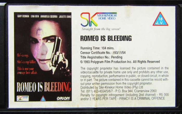 Romeo Is Bleeding - Movie VHS Tape (1993)