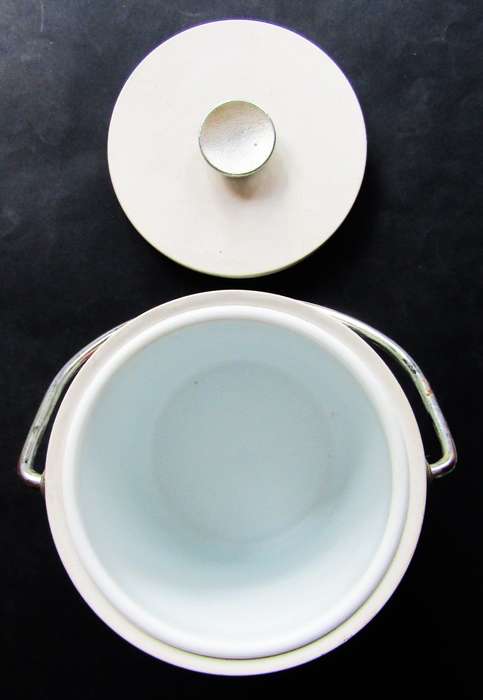 Vintage Automobiles Ice Bucket