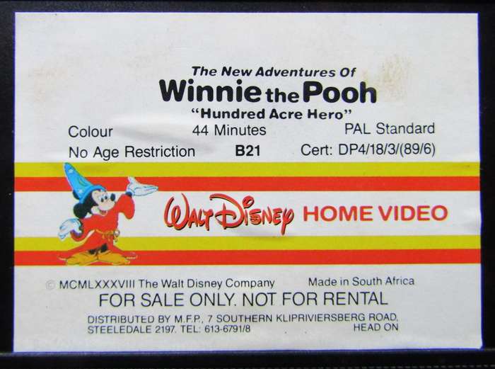 Winnie the Pooh - Hundred Acre Hero - Disney VHS Tape (1989)