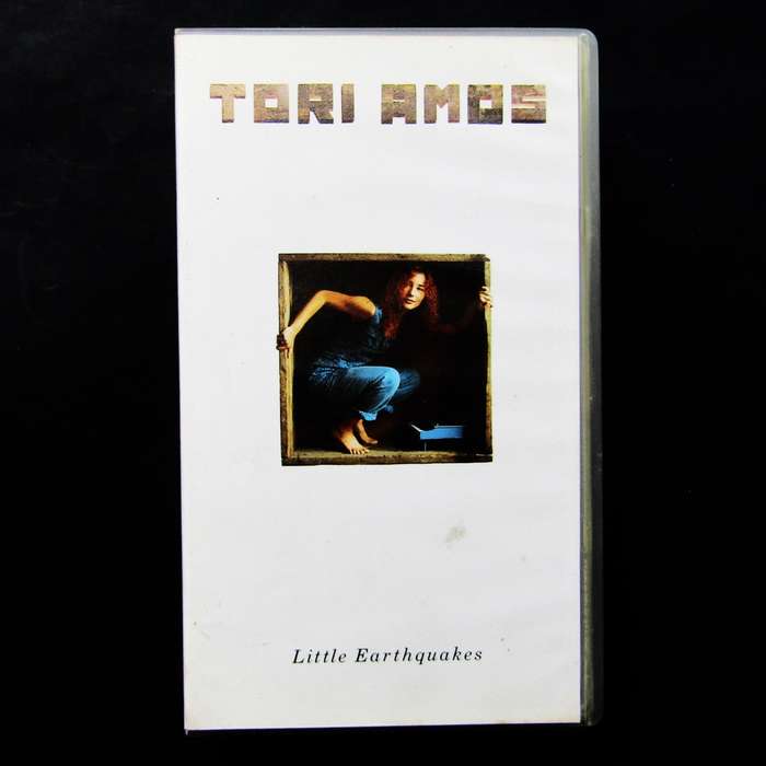 Tori Amos - Little Earthquakes - VHS Video Tape (1992)