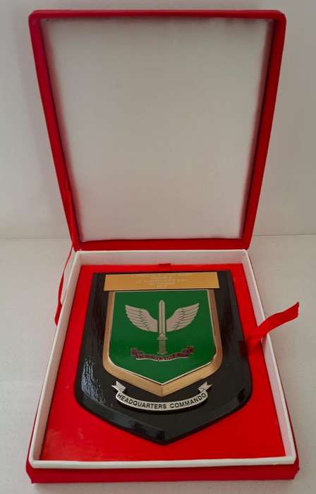 Boxed Singapore Special Forces Plaque - Presented to a SADF Officer