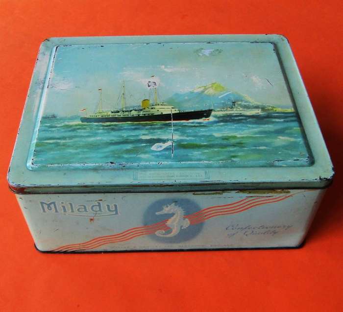 Old Royal Yacht "Britannia" Milady Confectionery Tin