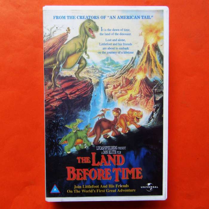 The Land Before Time - Movie VHS Tape (1988)