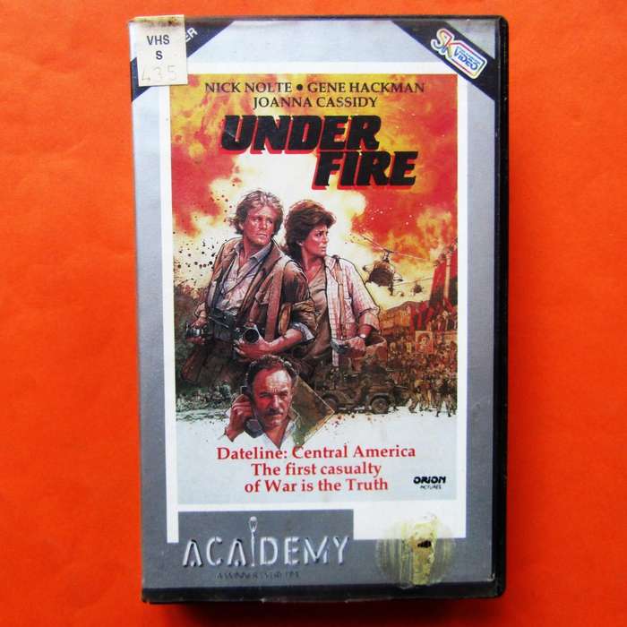 Under Fire - Nick Nolte - War Movie VHS Tape (1983)