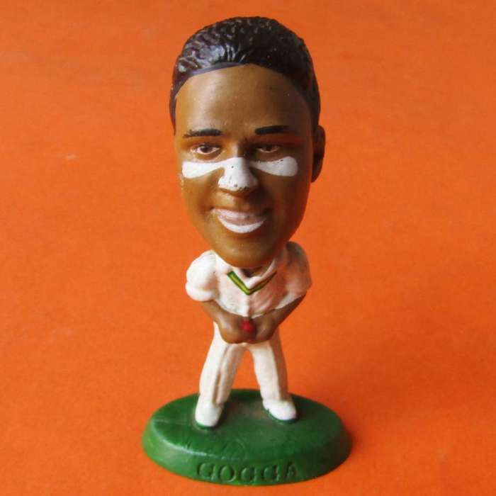 1997 Shell Headliners Paul `Gogga` Adams Cricket Figure