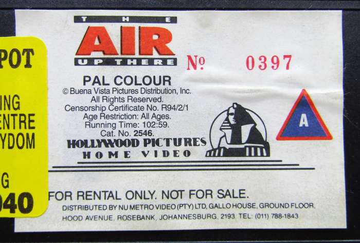 The Air Up There - Kevin Bacon - Movie VHS Tape (1994)