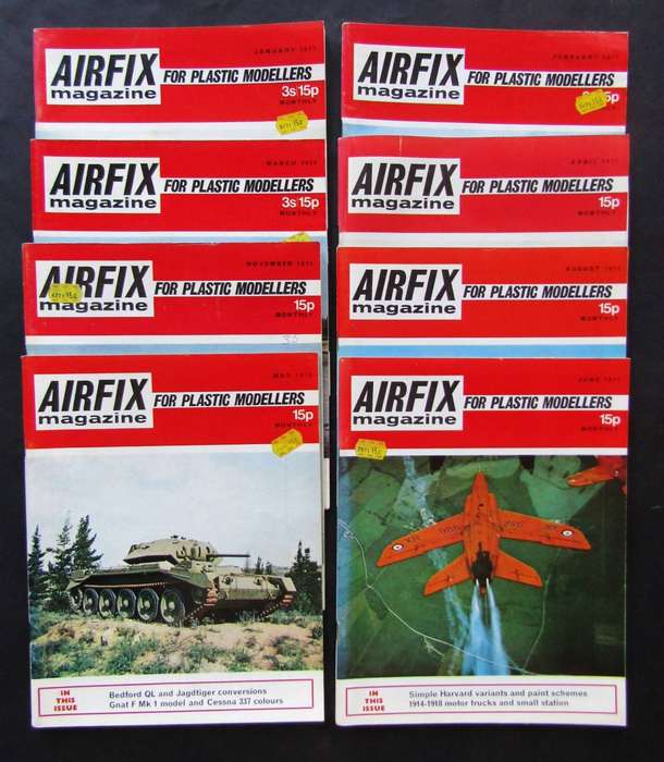 Lot of 8 Airfix Magazines from 1971